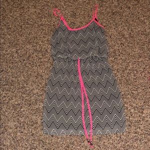 White and Black zig zag dress